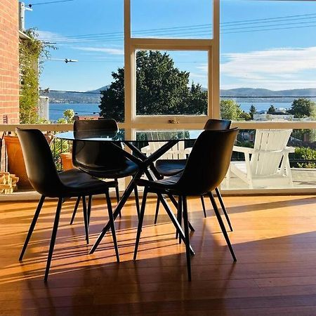 Vila The Tassie - Luxury With Panoramic Water Views Hobart Exteriér fotografie